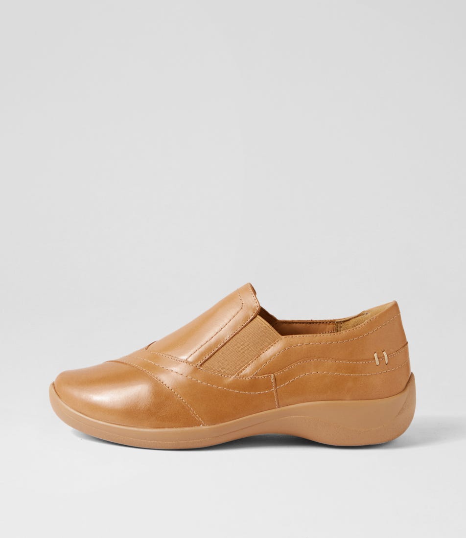 Java Xf Cappuccino Leather Flat Shoes by Ziera