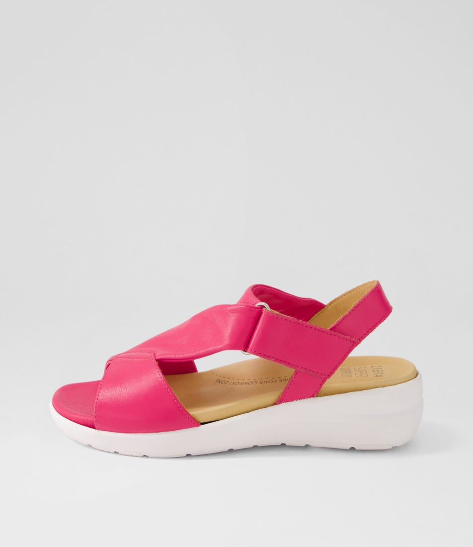 Nazly2 Xw Fuchsia Leather Sandals