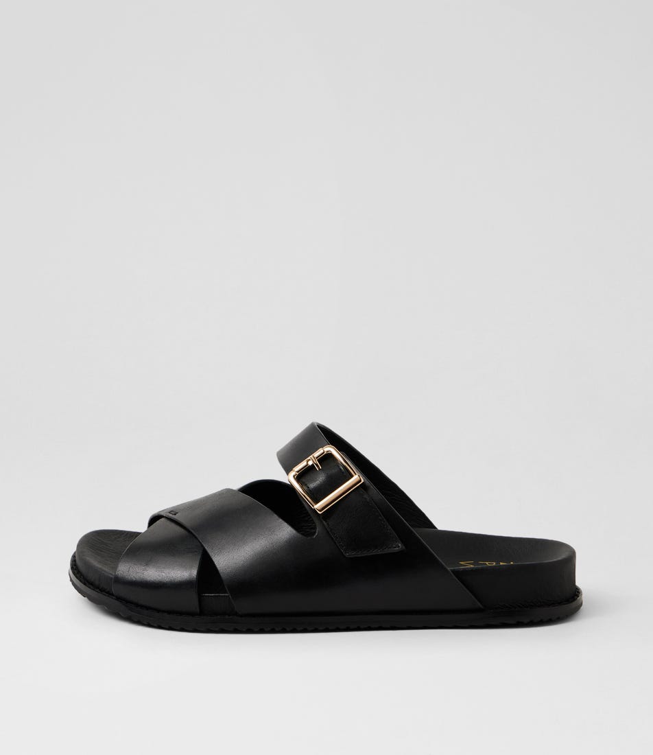 Hegle W Black Leather Sandals
