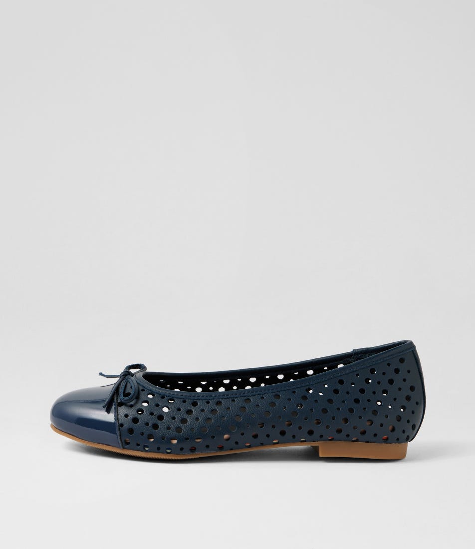 Coddla Xf Navy Patent Leather Flat Shoes