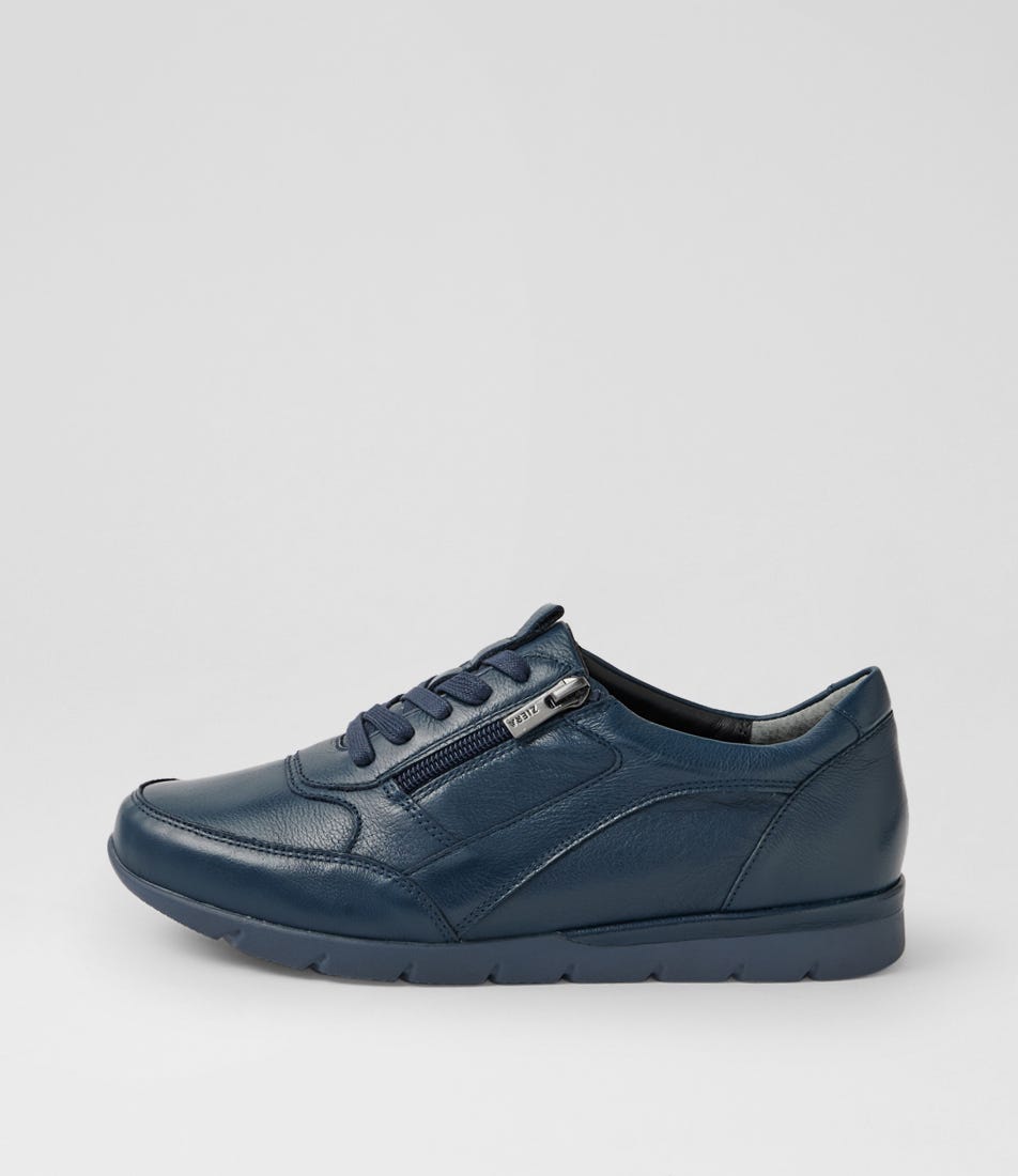 Jibbie Xw Navy Leather Sneakers